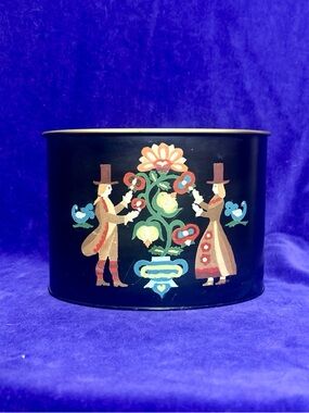 Vintage Toleware Folk Art Floral Couple Hand Painted Metal Box 7” Oval